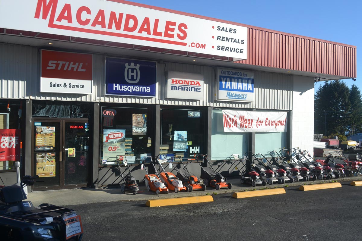 Macandales Store front